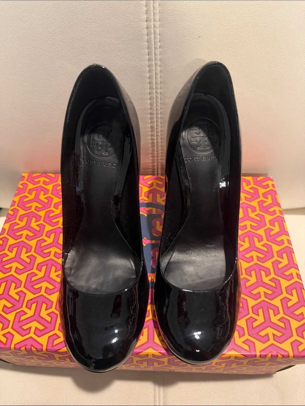 Tory Burch Black Patent Block Heel Pumps - Picture 5 of 8